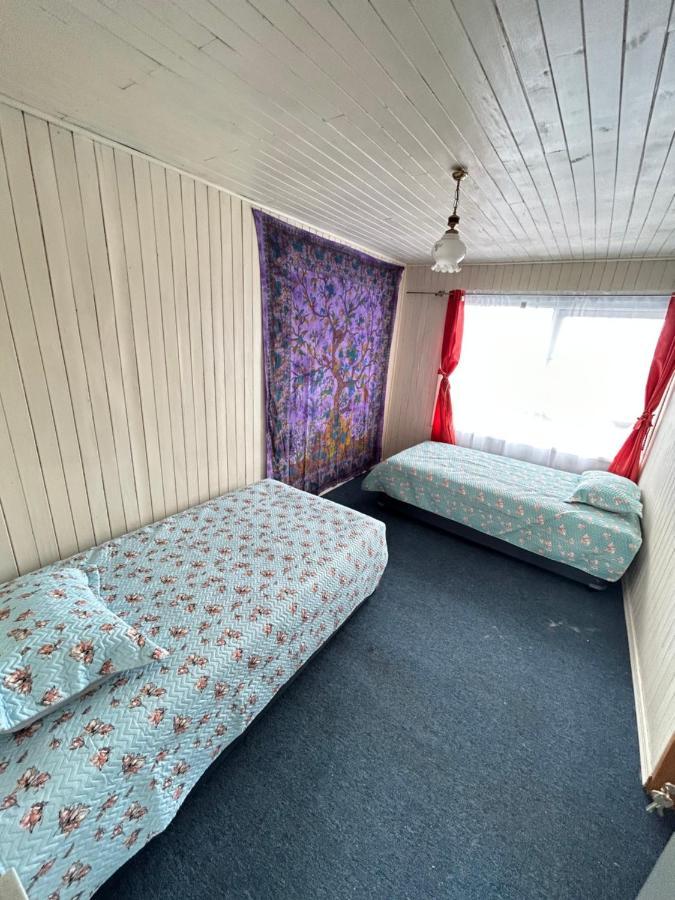 Purple Fox Hotel Ancud Buitenkant foto